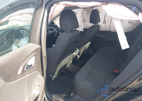 2016 Chevrolet Malibu 1Lt из США, поврежденный, VIN 1G1ZE5ST4GF220027